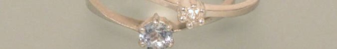 Engagement rings made of silver with gemstone Engagement rings made of silver with gemstone