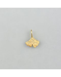 Anhänger kleines Ginkgo-Blatt aus goldpalttiertem Silber