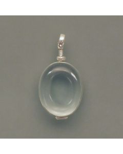 Oval-shaped glass locket, silver