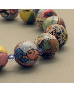 necklaces comic