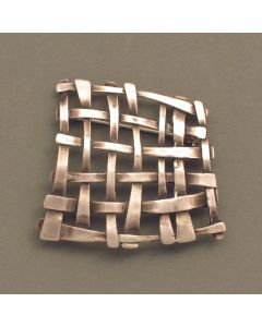 Silver brooch blackened braided struts