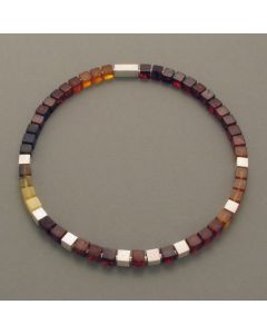 Amber necklace cube medium