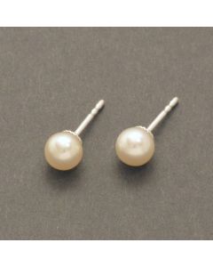 white Pearl ear studs