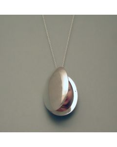 Extra large silver Lockets