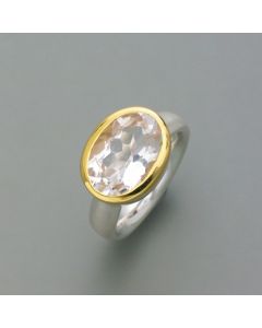 Ring rock crystal, oval