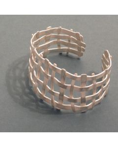 “Lattice” Wide Untarnished Silver Bracelet