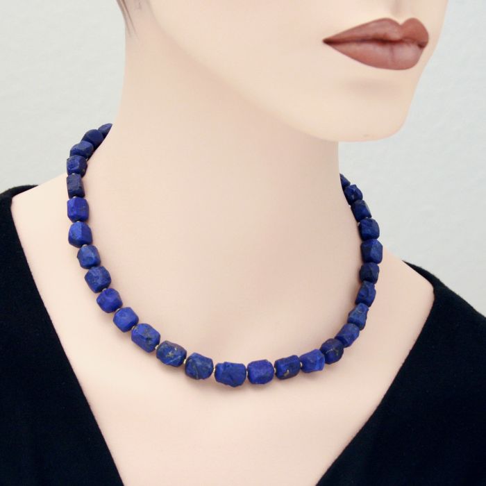 Chunky Lapis Lazuli Necklace: stable, gold-plated silver