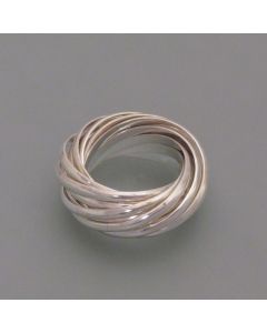 Playful Ring (14 Linked Rings)