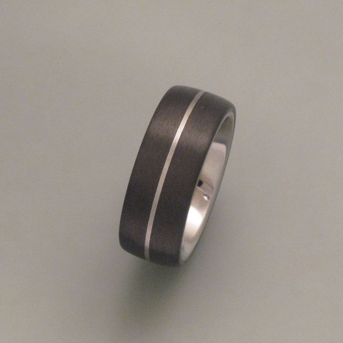 Tungsten with Carbon Fiber Inlay7MM size 9 or size 14 available • Bijou Nola