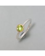 Delicate peridot ring, gold plated