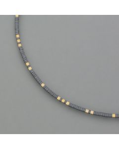 Delicate necklace hematite, gold plated