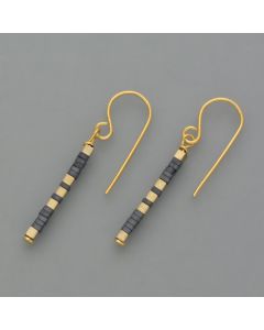 Delicate earrings hematite, gold plated