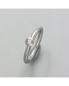 Ring brilliant in stainless steel
