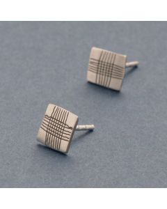 “Fabric” Small Silver Ear Studs