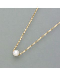Delicate gold necklace with cultured pearl