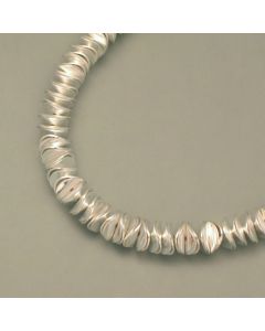 Wave necklace, silver